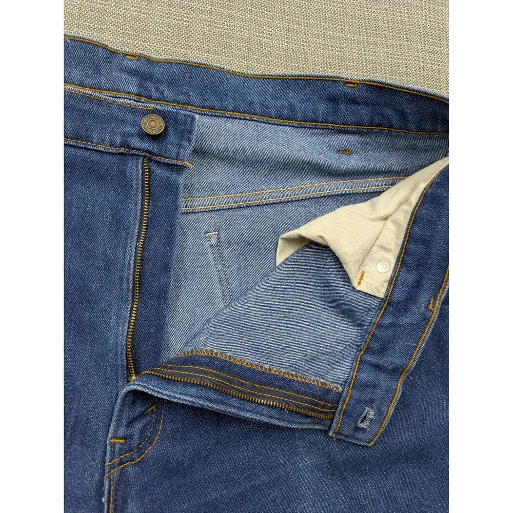 Levis Jeans Mens 40x28 Blue Medium Wash Relaxed Straight Denim Pants Casual